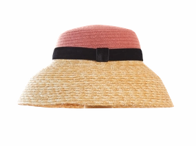 A bucket hat instead of sunscreen