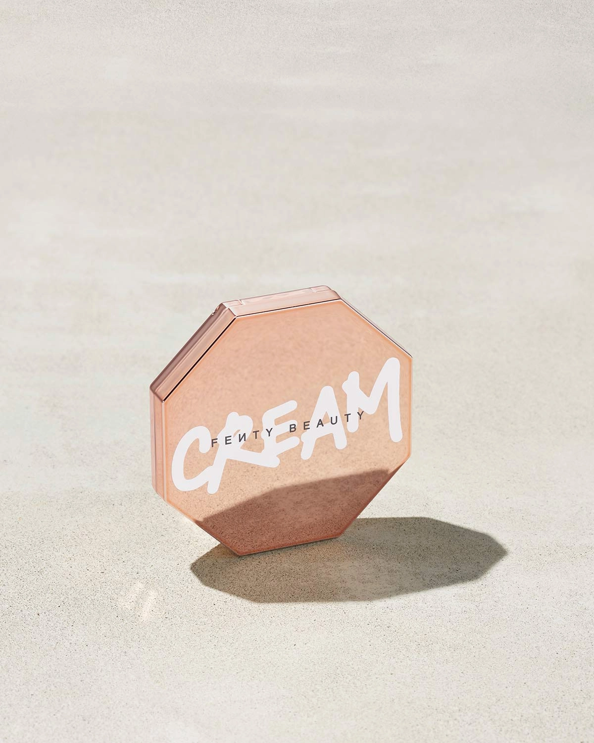 Cheeks Out Freestyle Cream Bronzer — Teddy