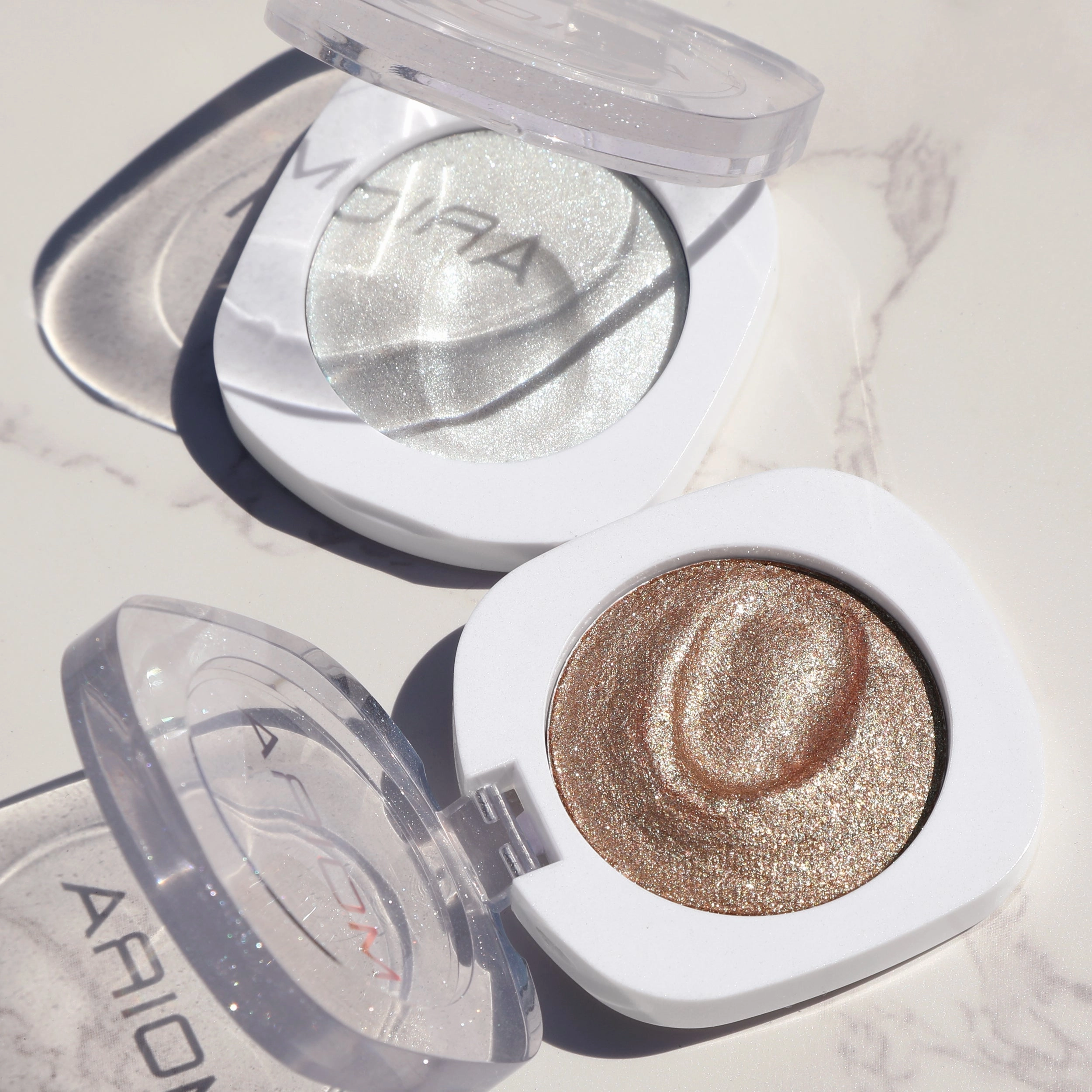 Dreamlight Highlighter Balm (002, It's Glam)