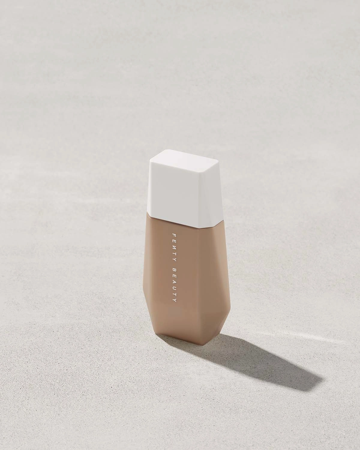 Eaze Drop Blurring Skin Tint — 11