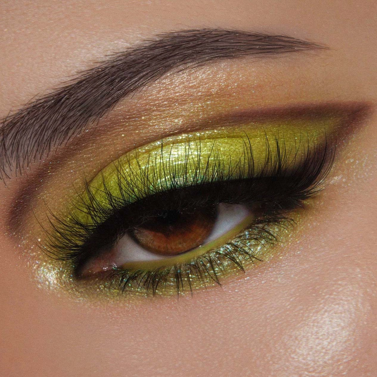 Lucent Cream Shadow (023, Aurora)
