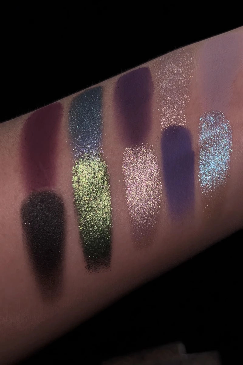 Shellwe Makeup Mist Witch Eyeshadow Palette